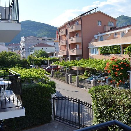 Casablanca Apartments Budva Luaran gambar