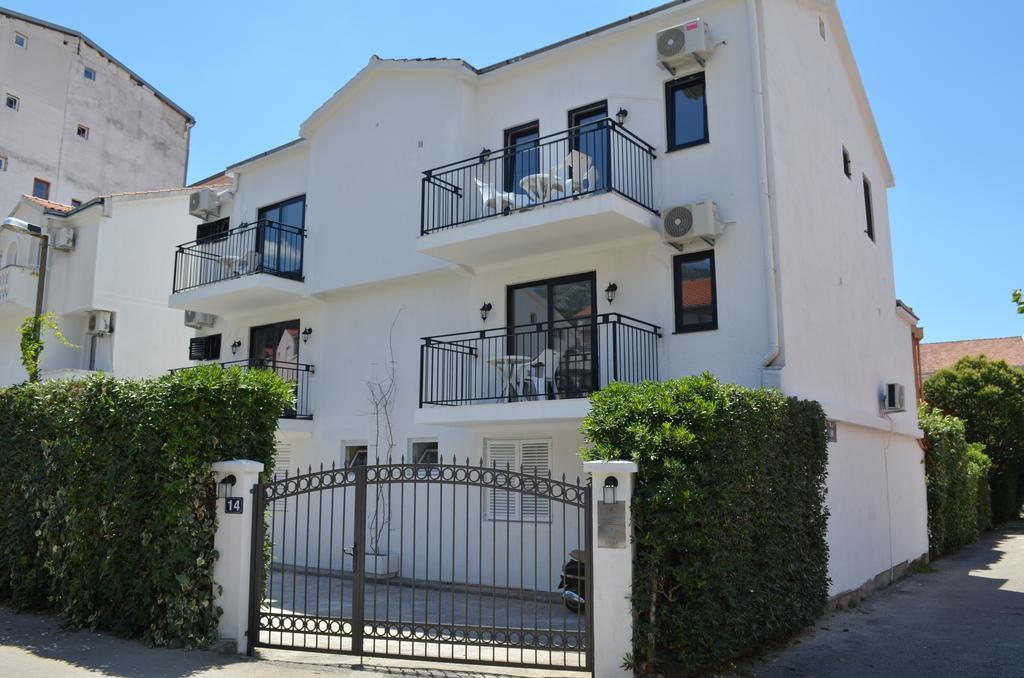 Casablanca Apartments Budva Luaran gambar