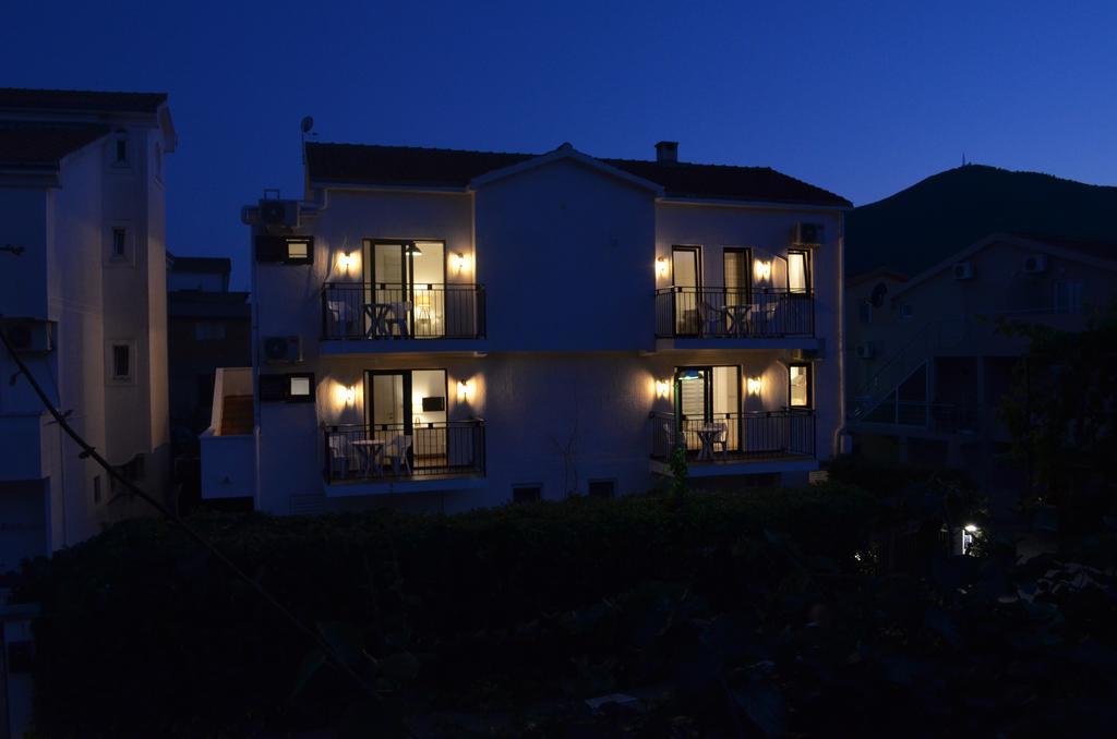 Casablanca Apartments Budva Luaran gambar