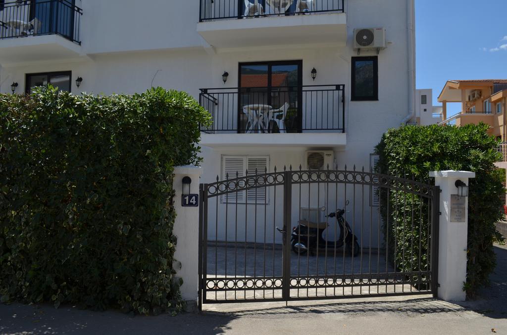 Casablanca Apartments Budva Luaran gambar
