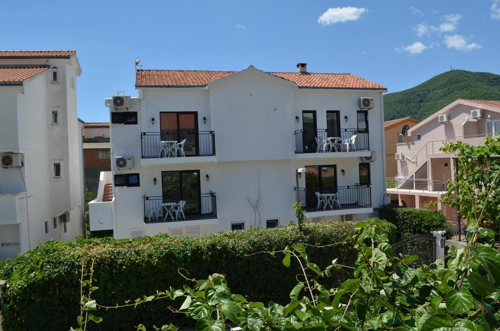 Casablanca Apartments Budva Luaran gambar